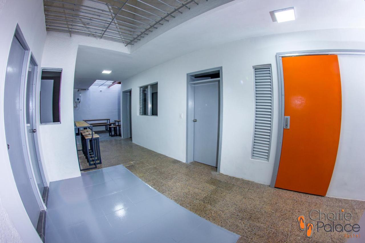 Charlie Palace Hostel Medellín Exteriér fotografie